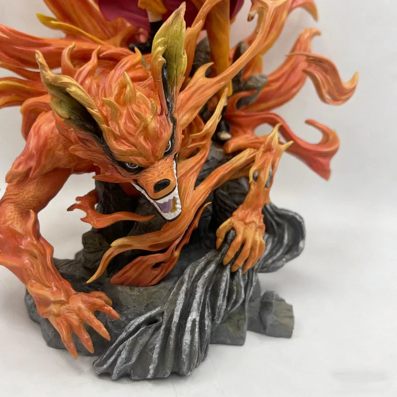 Action figure Naruto Sennin Mode e Kurama, 41 cm, figura da collezione dettagliata in pose dinamiche, rappresentando i personaggi Naruto e Kurama.