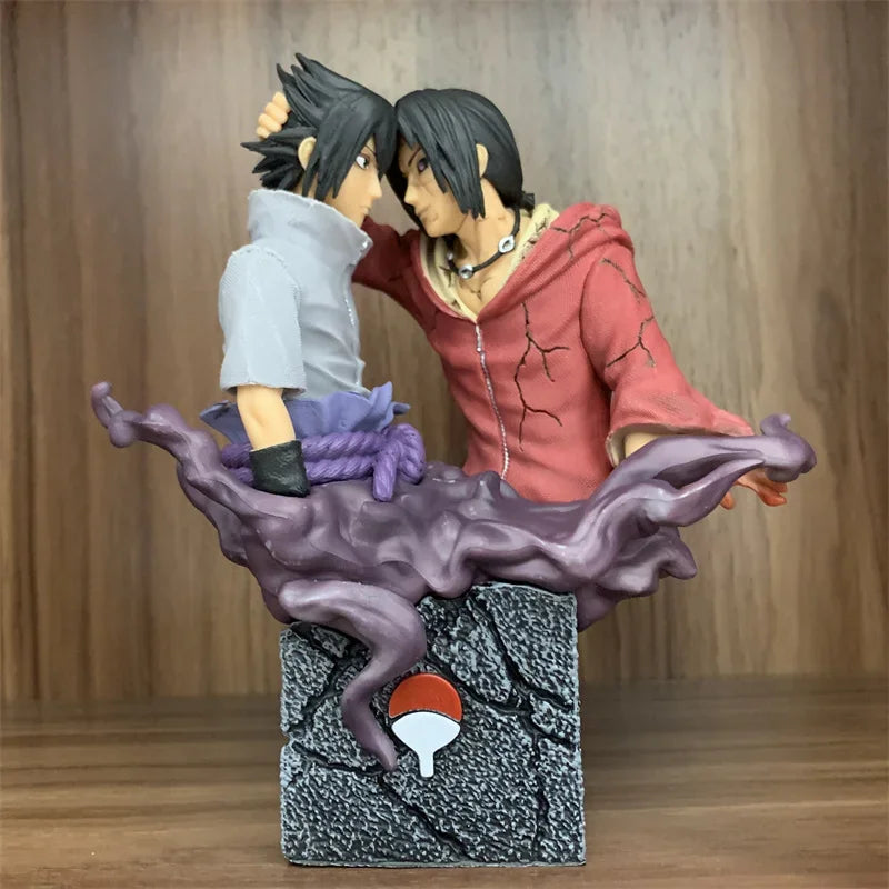 Action figure Sasuke e Itachi Uchiha di 17cm della serie Naruto, dettagliata e colorata, di Otaku Family Store Online