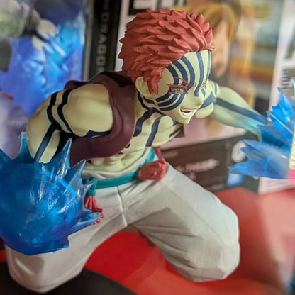 Figura d'azione Akaza Demon Slayer Banpresto, modello da 14cm con dettagli realistici e stile vibrante, brand Otaku Family Shop.