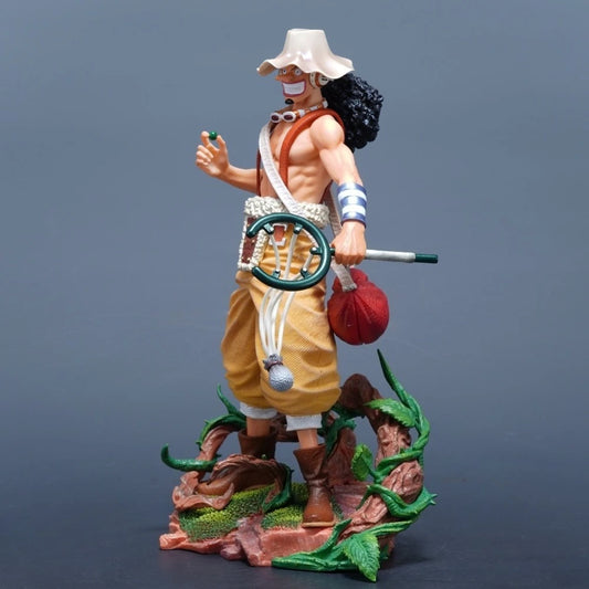 Figura d'azione One Piece Usopp di 25 cm, personaggio dettagliato, perfetta per collezionisti e fan di anime, di Otaku Family Store.