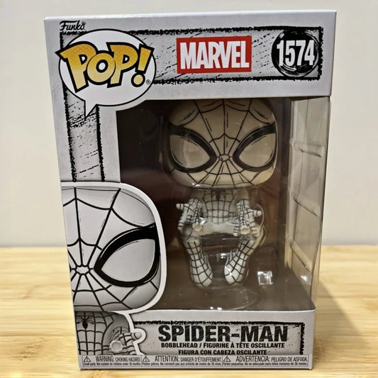 Funko POP Marvel con disegni a mano di Scarlet Witch, Iron Man, Spider-Man e Wolverine in stile sketch, in posa con dettagli colorati