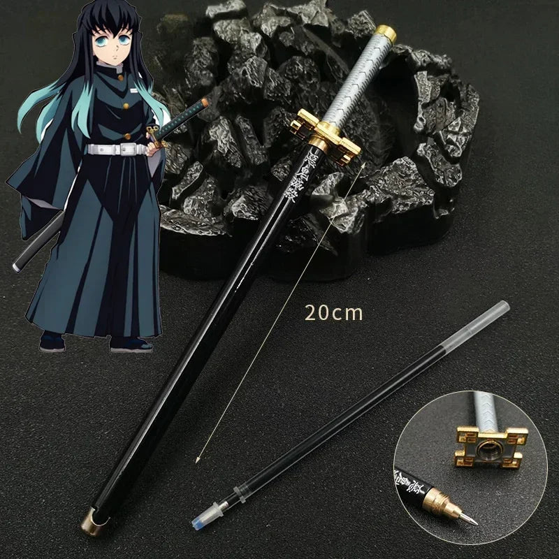 Penna gel modellata in stile Demon Slayer con refil nero da 0,5mm, ispirata a cosplay anime giapponese, per collezionisti e studenti.