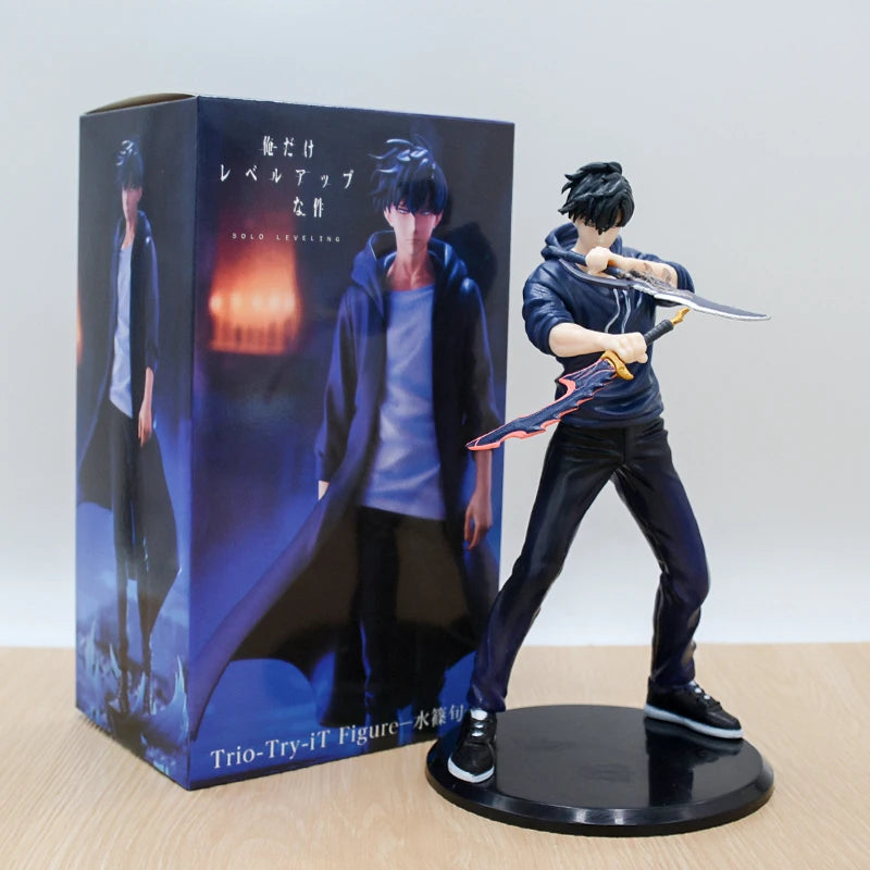 Action figure Commander Igris, il Cavaliere delle Ombre di Sung Jin-Woo, con dettagli realistici, in posa, collezione Otaku Family Store.