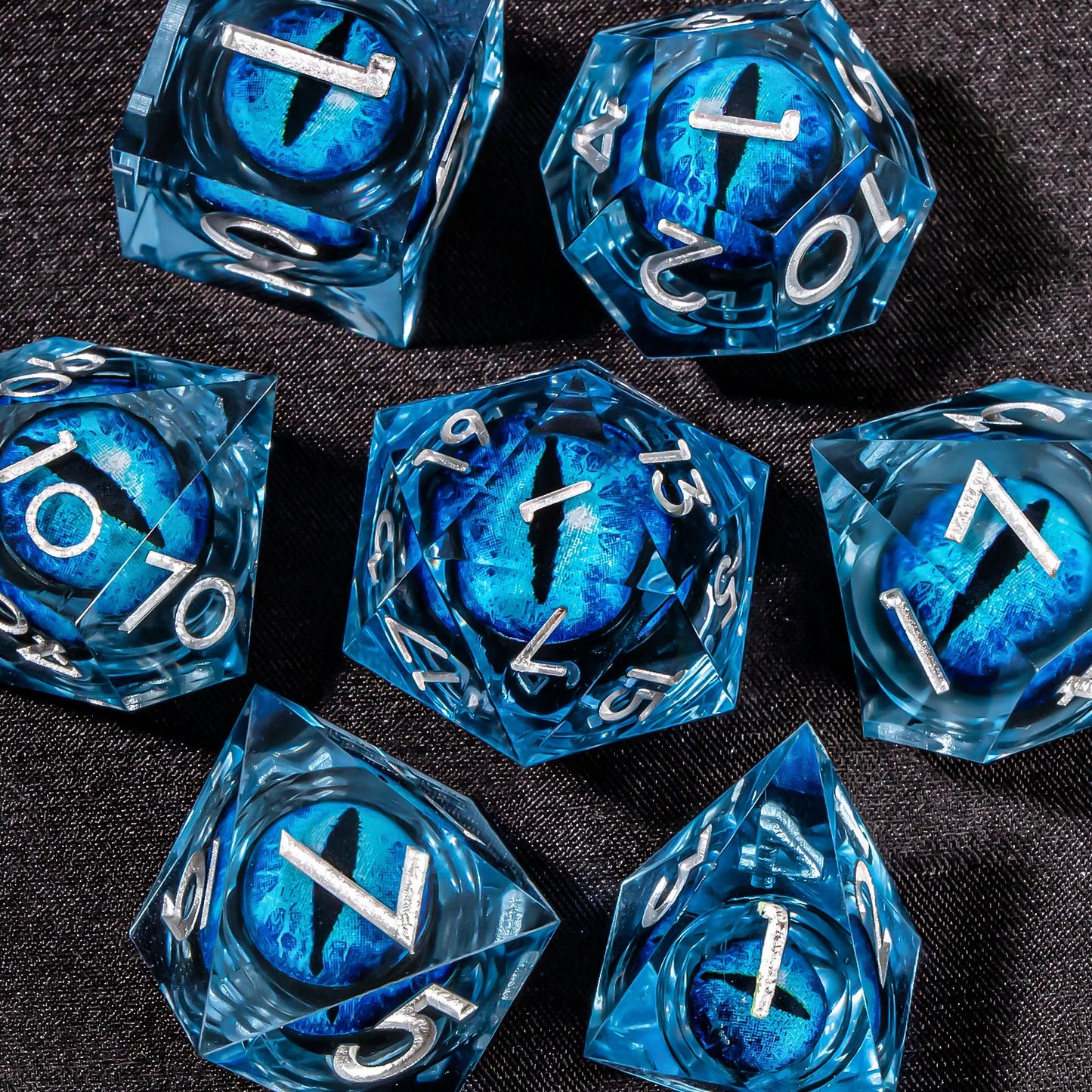 Dadi D&D Liquid Core Otaku Family, set di dadi in resina con bordo affilato per giochi di ruolo Dungeons & Dragons