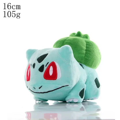 Peluche Mewtwo della collezione Pokémon, morbido e dettagliato, ideale come gadget di Otaku Family Store Online.