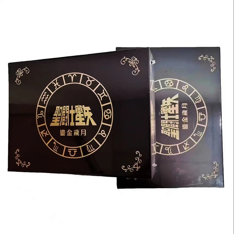 Carte della collezione Saint Seiya Manga Version Contract Pack Vol.1 di Kayou, con illustrazioni dettagliate e design accattivante.