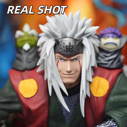 Figura d'azione Jiraiya in posizione seduta, personaggio Naruto Shippuden, marca HY Studio, collezionabile Otaku Family Store.