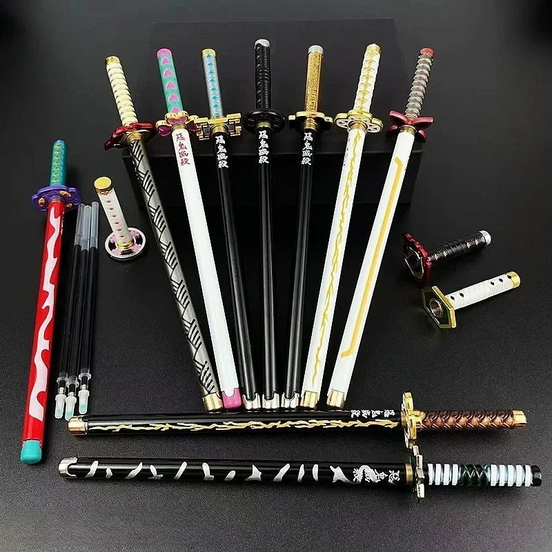 Penna a gel cosplay Demon Slayer con refillo nero da 0,5mm, stile anime giapponese, ideale come gadget e regalo per studenti.