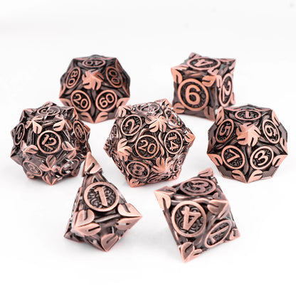 Set di 7 dadi poliedrici in metallo per giochi di ruolo D&D, parte della collezione mista Otaku Family Store.