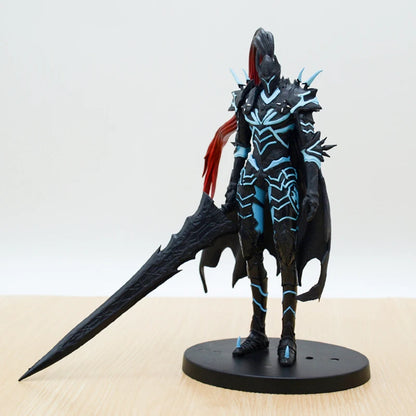 Action figure Commander Igris di Sung Jin-Woo, cavaliere delle ombre, con dettagli realistici e armatura nera, vista frontale.