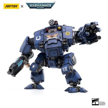 Figura d'azione Warhammer 40K Ultramarines Redemptor Dreadnought Brother Tyleas, modello 1/18, con dettagli realistici e armatura.