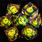 Set di dadi Dragon Eye di Otaku Family Store, dadi a taglio affilato con nucleo liquido per giochi D&D e Pathfinder