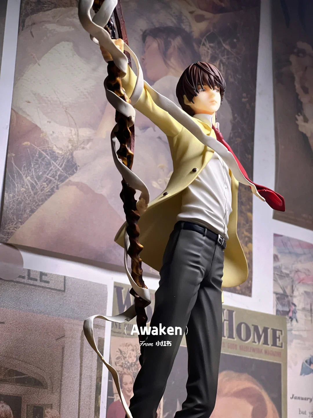 Action figure di Yagami Light di Death Note, statua in PVC, dettaglio realistico, ideale come collezione e regalo natalizio.