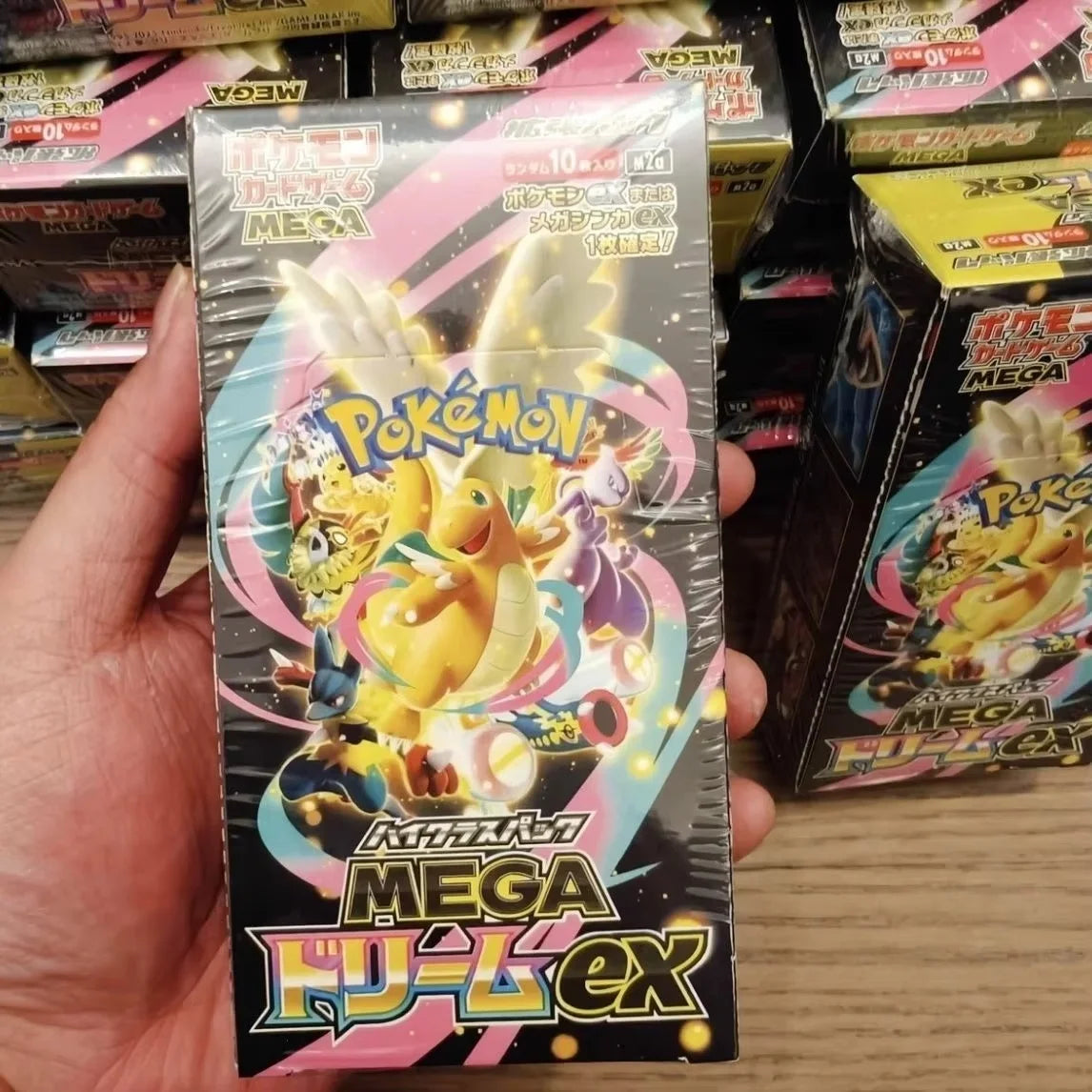 Carte Pokémon TCG Mega Dream EX Golden Box, edizione giapponese, con booster pack, immagini di carte colorate e dettagli dorati