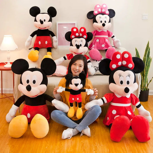 Peluche di Mickey e Minnie Mouse Disney, morbido e carino, ideale come decorazione e regalo per bambini, di Otaku Family Store.