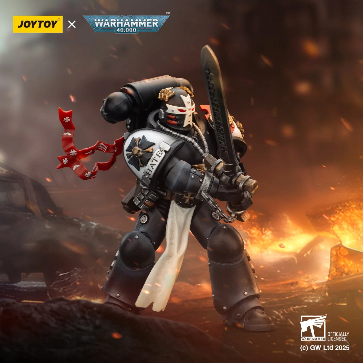 Miniatura di un action figure Black Templars Emperor's Champion "Bayard's Revenge" di Warhammer 40K, dettagliata e colorata.