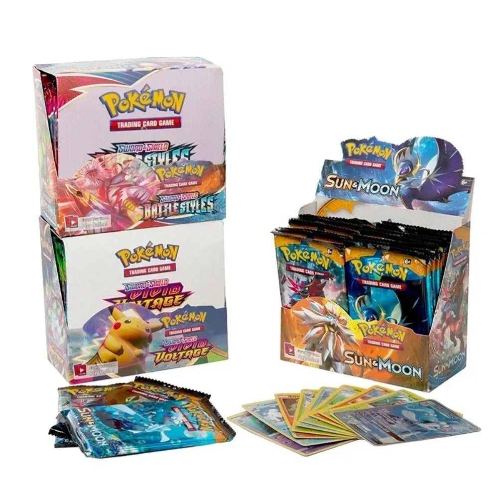 Scatola di carte Pokémon TCG Booster Scarlet & Violet Prismatic Evolutions 151 con 36 buste e 360 carte, brand Otaku Family Store.